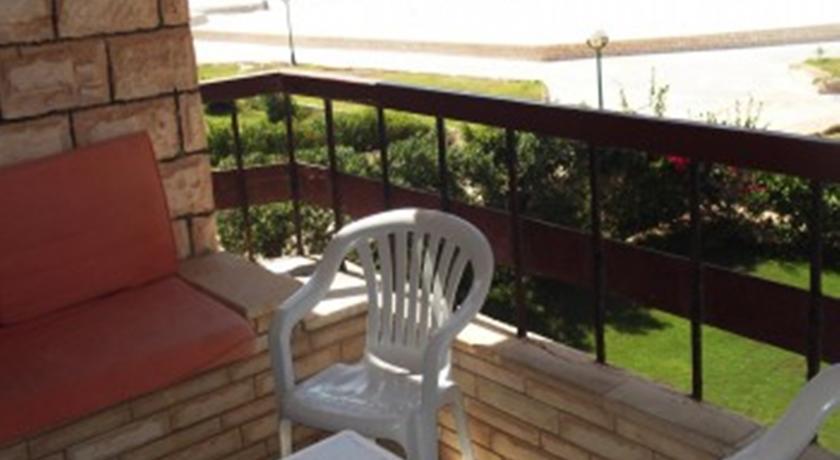 Three-Bedroom Apartment at Green Beach - Unit 429