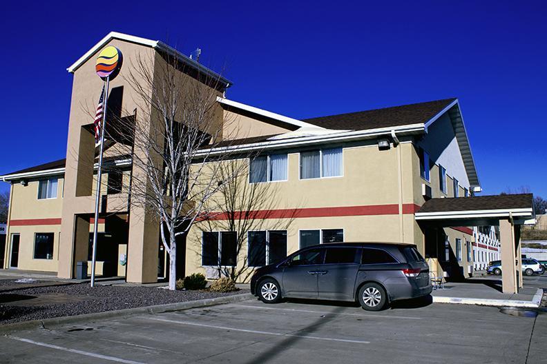 Отель Comfort Inn Pierre