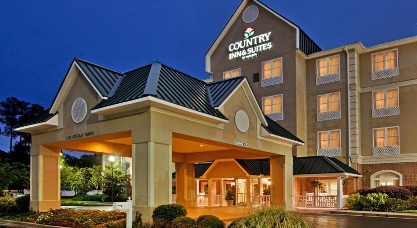 Отель Country Inn & Suites Summerville
