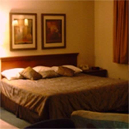 Отель Ripon Welcome Inn and Suites