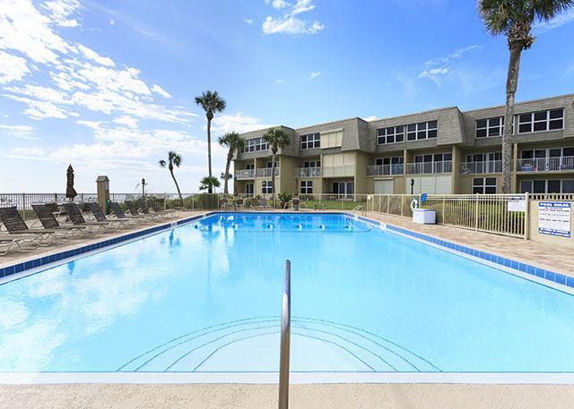 Апартаменты Coquina 203-B by Vacation Rental Pros