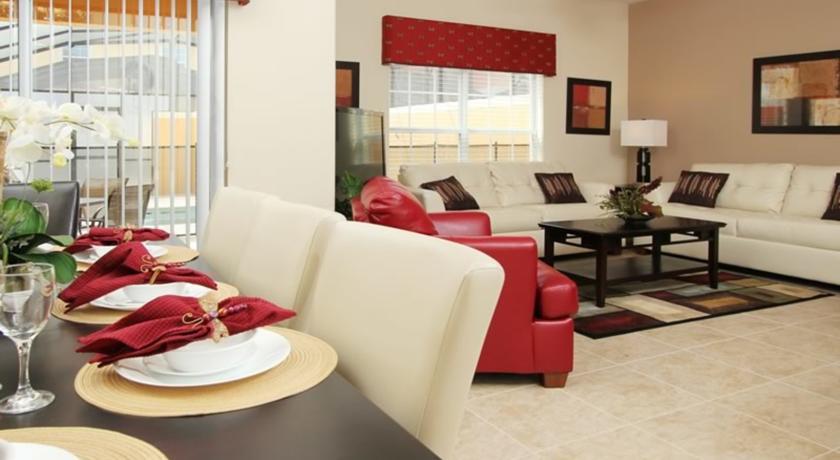 RedAwning Cuban Palm Road Apartment 1