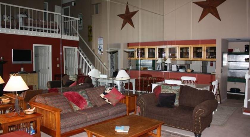 Апартаменты RedAwning Etta Place #17