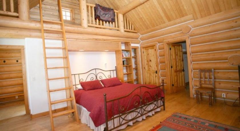 Апартаменты RedAwning The Yellow Brick Road Palace