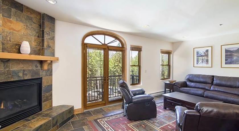 Апартаменты RedAwning Bear Creek Lodge 208