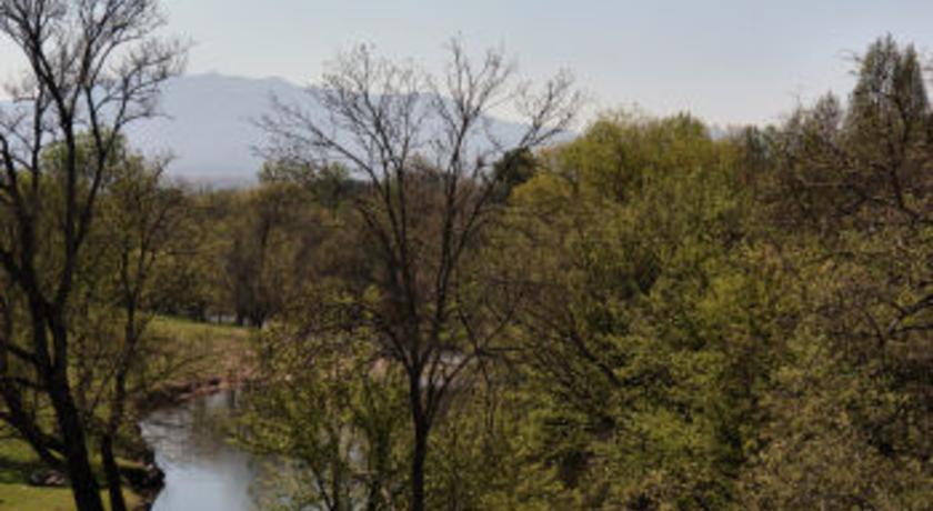 Апартаменты RedAwning Rambling River
