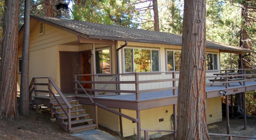 Апартаменты RedAwning Cabin #11B Coyote's Den