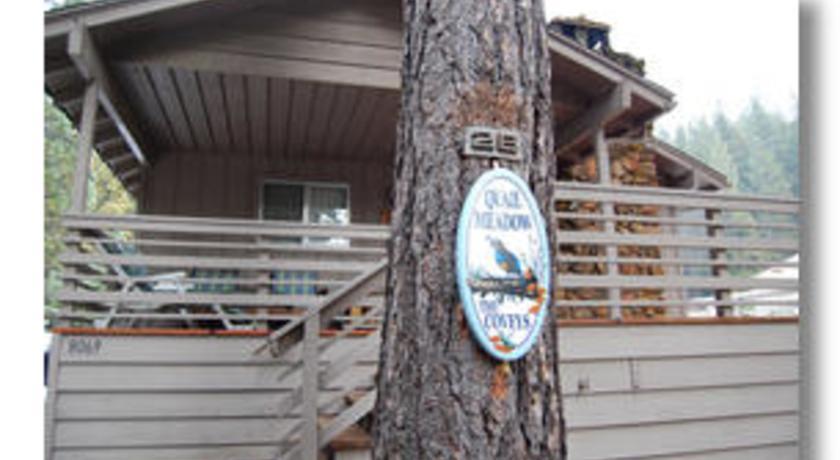 Апартаменты RedAwning Cabin #2B Quail Meadow