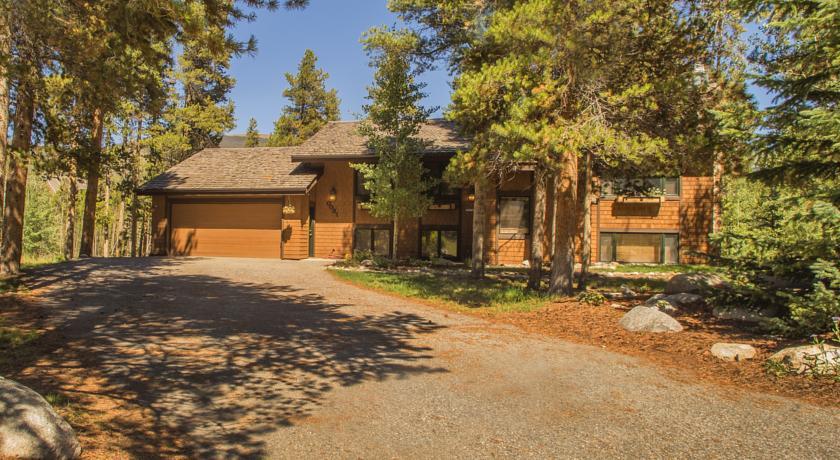 Апартаменты Lazy K Mountain Home
