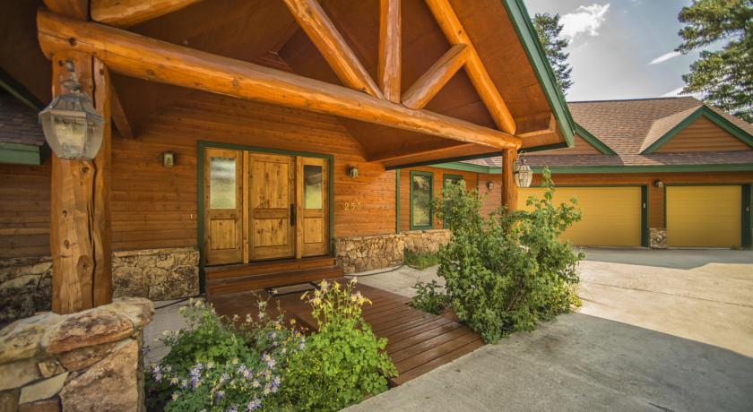 Апартаменты Retreat at Summerwood