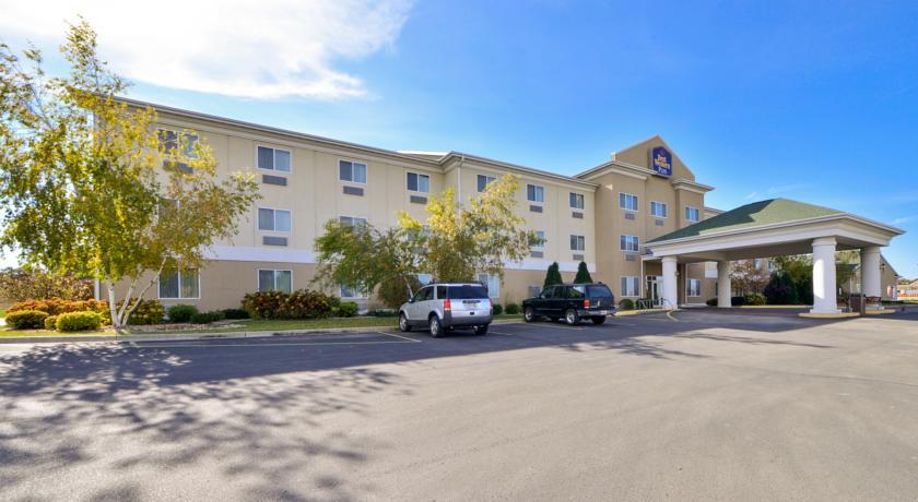 Отель Best Western PLUS Sparta Trail Lodge