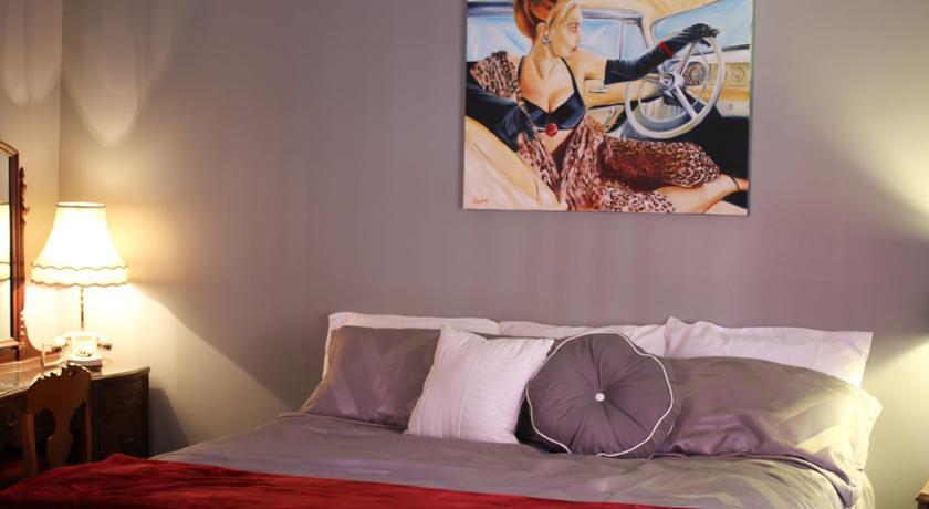 Отель Lux Rooms