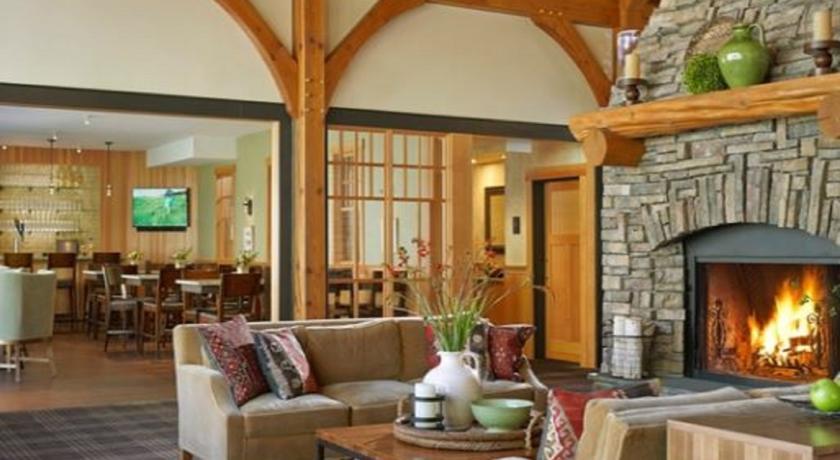 Отель Green Mountain Suites Hotel