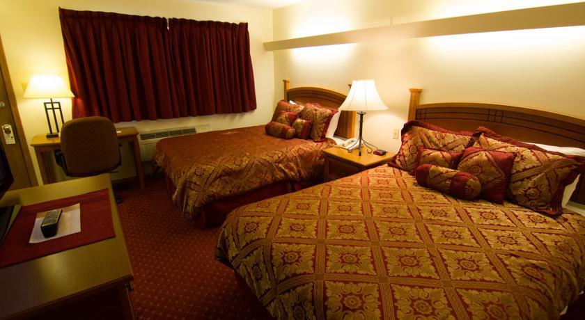 Отель Shepherd Mountain Inn & Suites