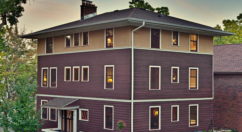 Мини-отель Buckingham Inn - Madison