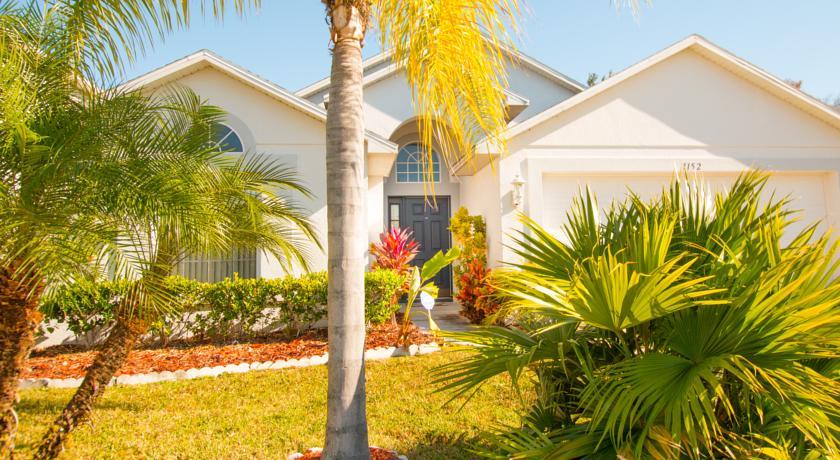 Liberty Hall Home by Florida Dream Homes