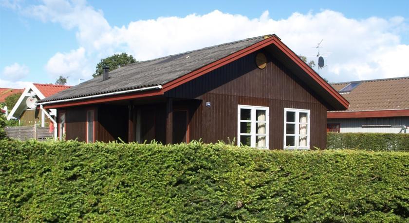 Апартаменты Holiday home Fædrift B- 1070