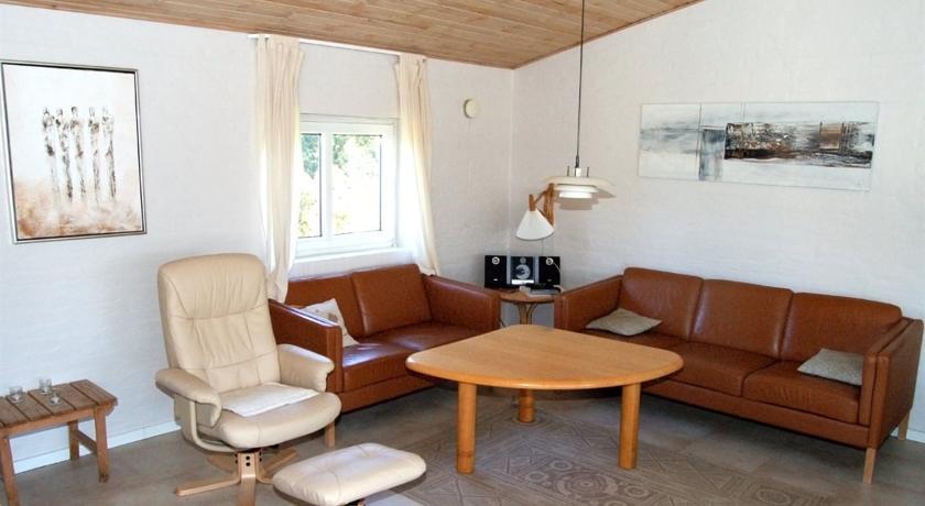 Апартаменты Holiday home Froidal E- 1241