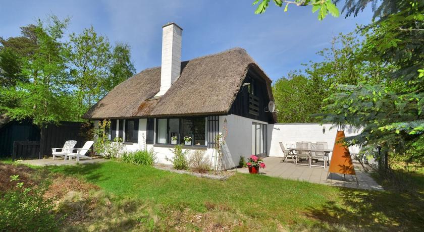 Апартаменты Holiday home Fyrregangen H- 1284