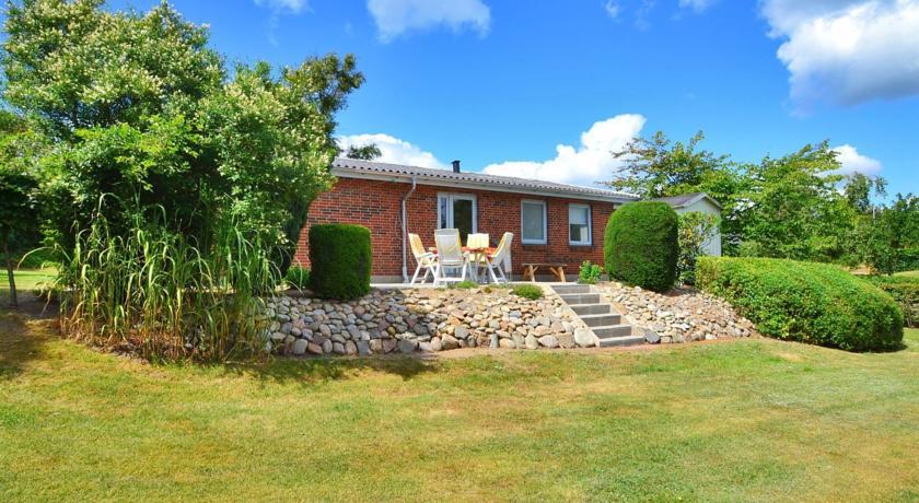 Апартаменты Holiday home Landevej F- 1378