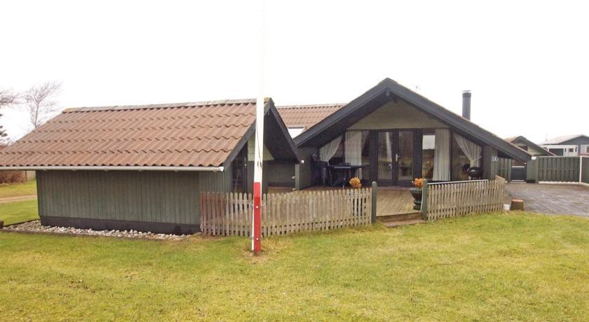 Апартаменты Holiday home Helleå G- 1723