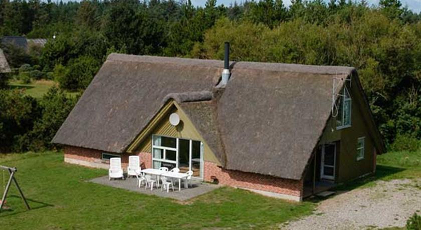 Апартаменты Holiday home Hennebysvej C- 1743