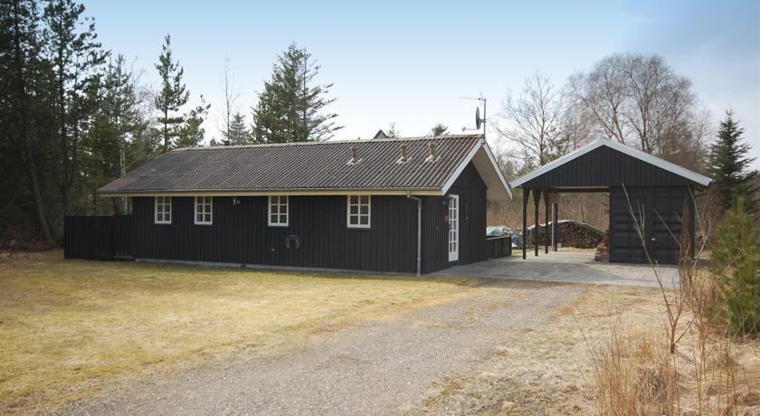Апартаменты Holiday home Hjortevænget H- 1788