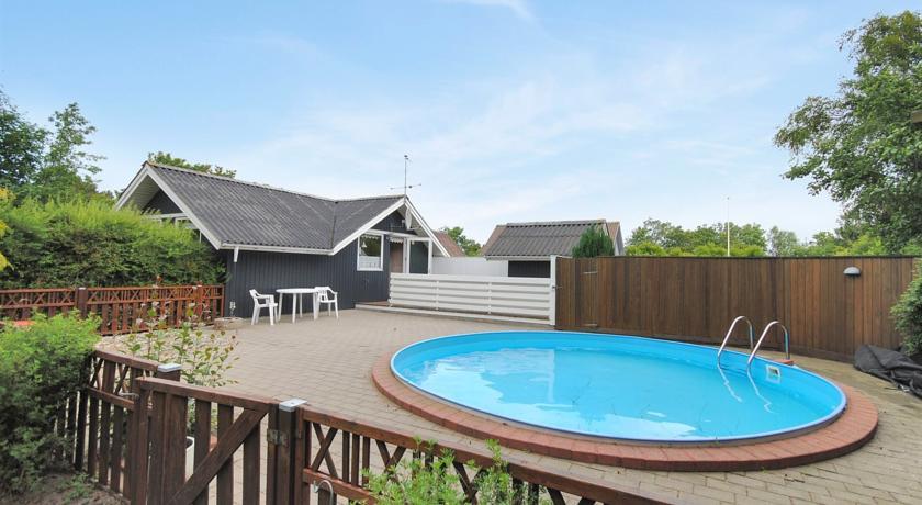 Апартаменты Holiday home Harpøtvej D- 1576