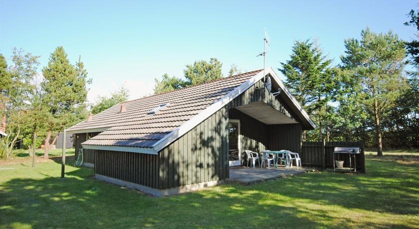 Апартаменты Holiday home Hybenvej C- 1943