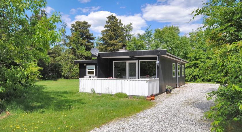 Апартаменты Holiday home Hybenvej H- 1956