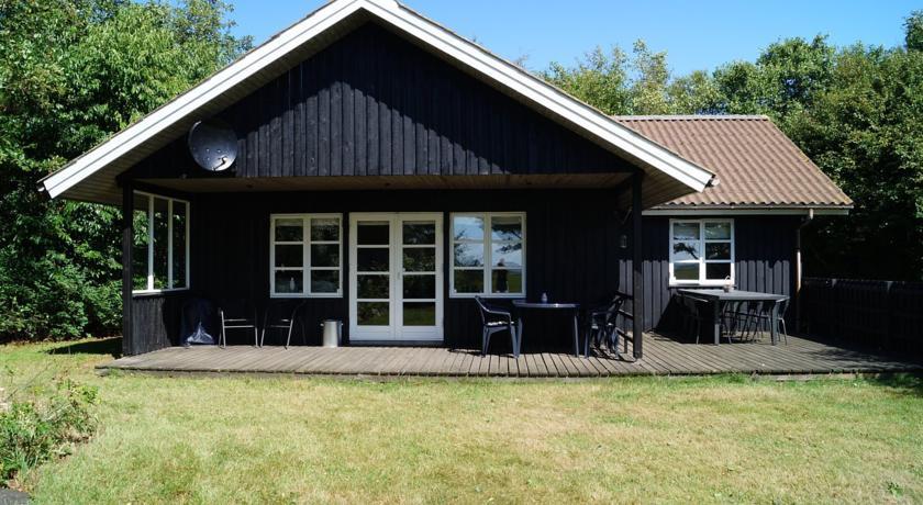 Апартаменты Holiday home Hyttevej C- 1983