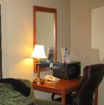 Отель Super 8 Motel - Central City