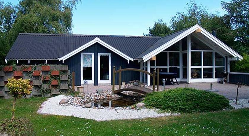 Апартаменты Holiday home Johs G- 2067