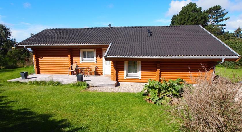 Апартаменты Holiday home Lærkegårdsvænget H- 2564