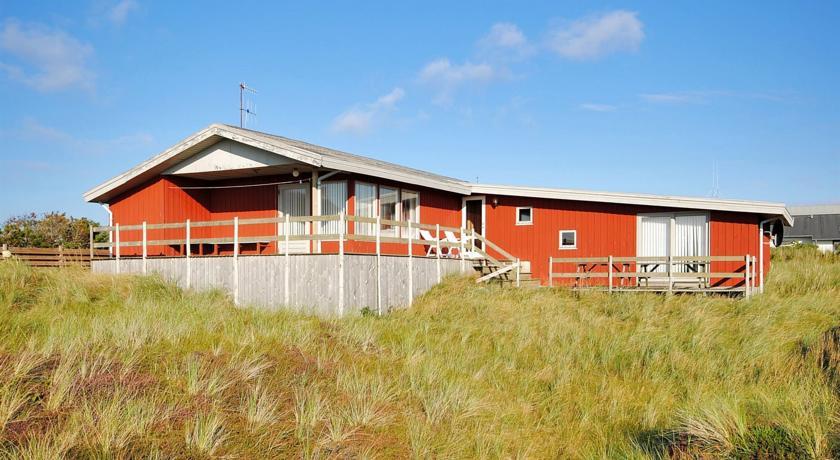 Апартаменты Holiday home Lervej D- 2688
