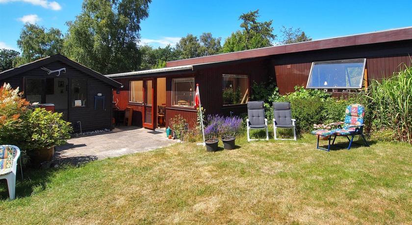 Апартаменты Holiday home Løvevej H- 2748