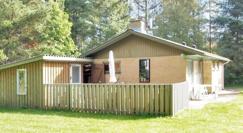 Апартаменты Holiday home Lynglund G- 2795