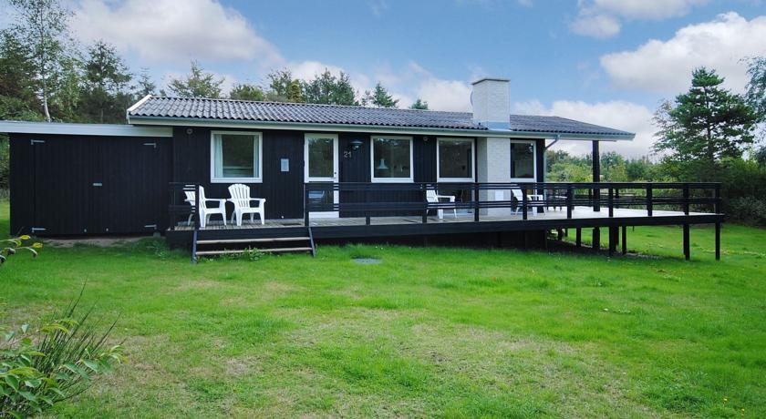 Апартаменты Holiday home Malenesvej C- 2887