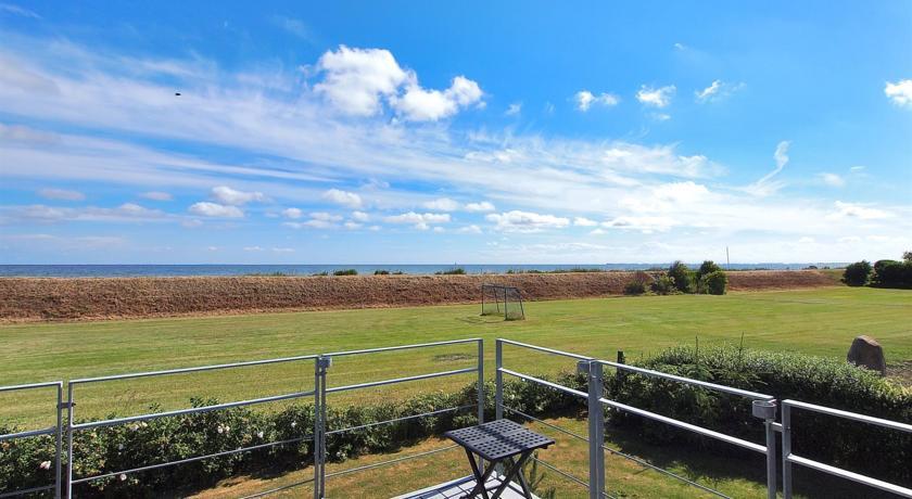 Апартаменты Holiday home Margrethevænget H- 2900
