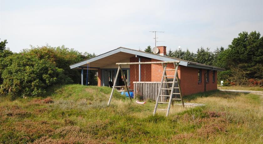 Апартаменты Holiday home Milevej B- 2982
