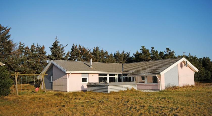 Апартаменты Holiday home Milevej E- 2985