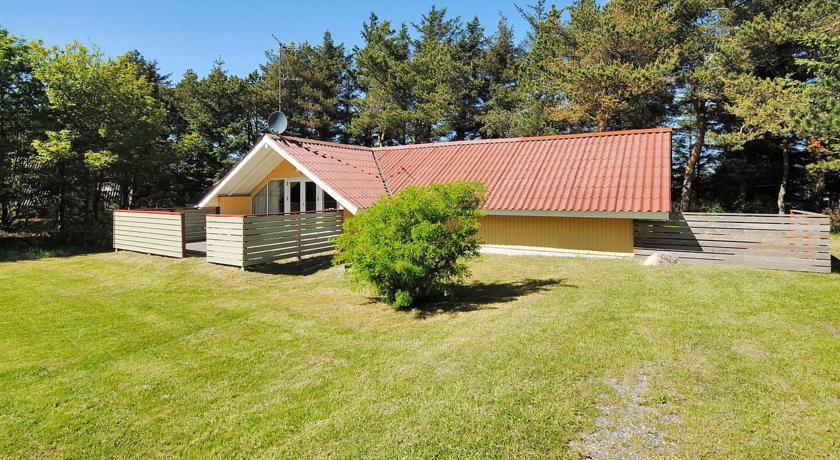 Апартаменты Holiday home Mølgaardsvej G- 2995