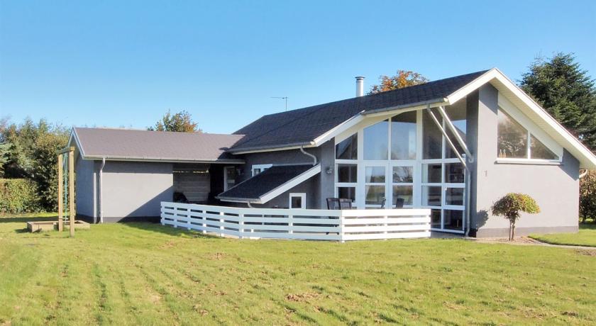 Апартаменты Holiday home Nordvang H- 3220