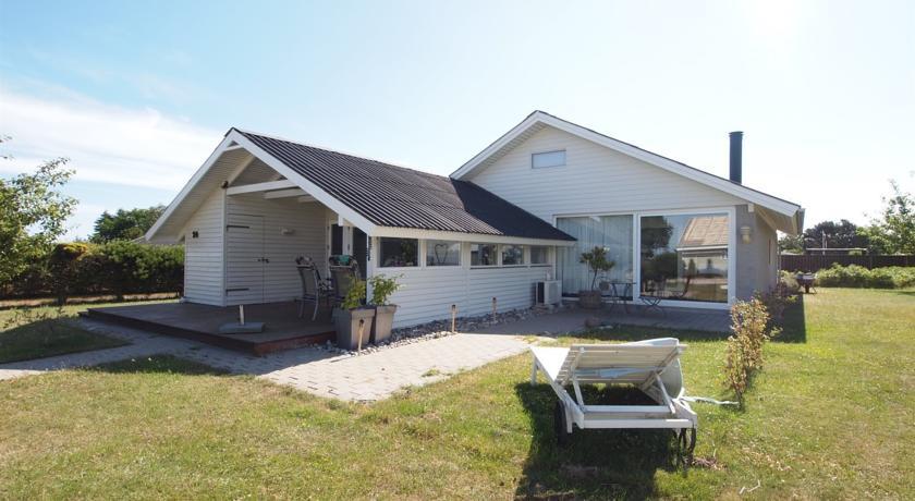 Апартаменты Holiday home Østparken H- 3396