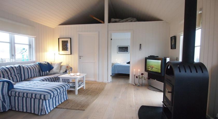 Апартаменты Holiday home Østre F- 3402