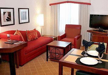 Отель Residence Inn Chapel Hill
