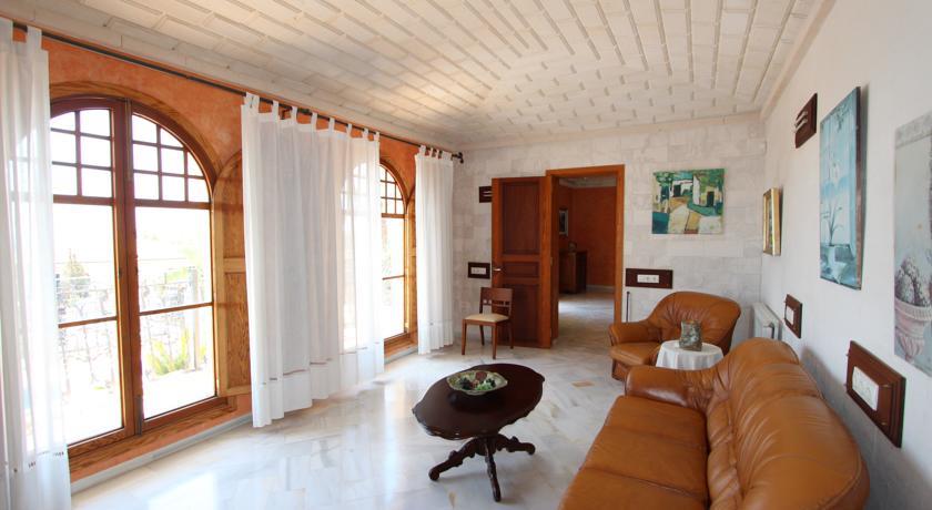 Villa Ross