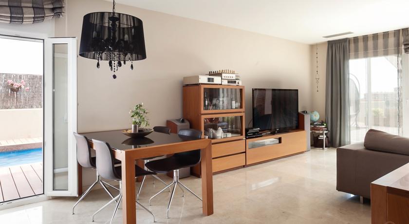 Апартаменты Villa Beach Apartment