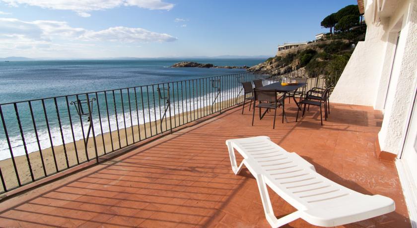 Agi Gaviota Villa