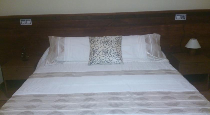 Отель Hostal las Brasas